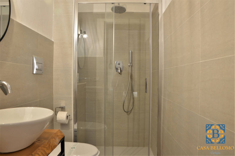 Casa Bellomo Ortigia bathroom with shower